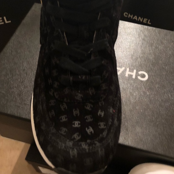 🖤CHANEL 🖤 - Picture 6 of 9